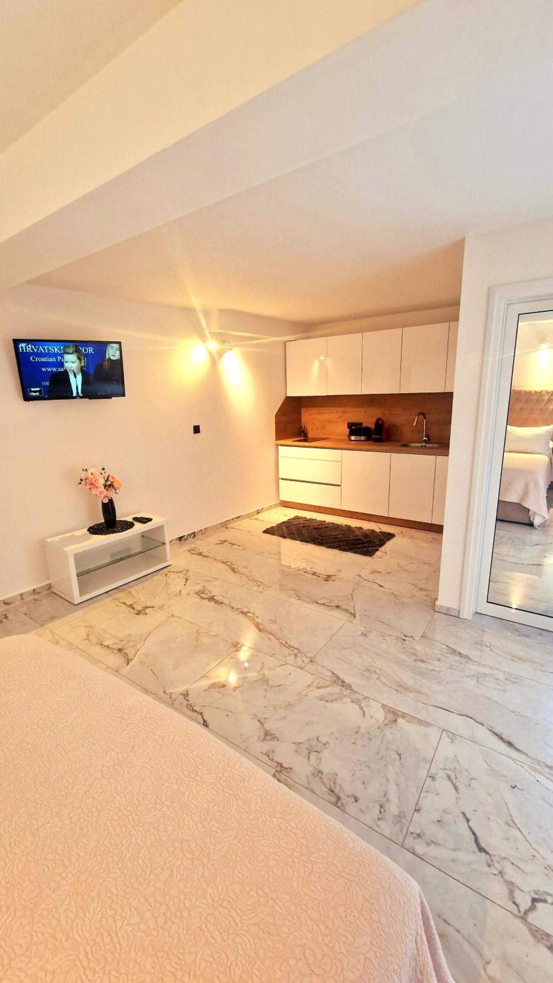 Apartments Ante 2 フヴァル エクステリア 写真